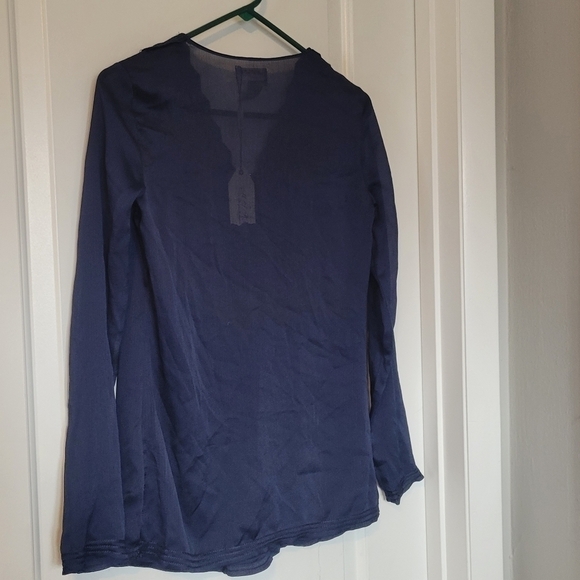 Max Studio Specialty Navy Blue V-Neck Tunic Blouse XS NWT - Picture 11 of 12